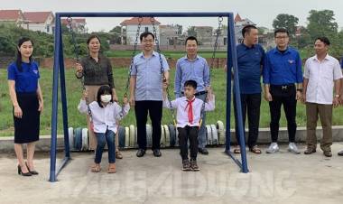 Thành đoàn Chí Linh tặng công trình thanh niên tại Hoàng Tân