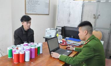 Người Ninh Bình sản xuất hơn 60kg pháo ở Chí Linh