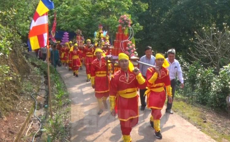 Khai hội truyền thống chùa Thanh Mai